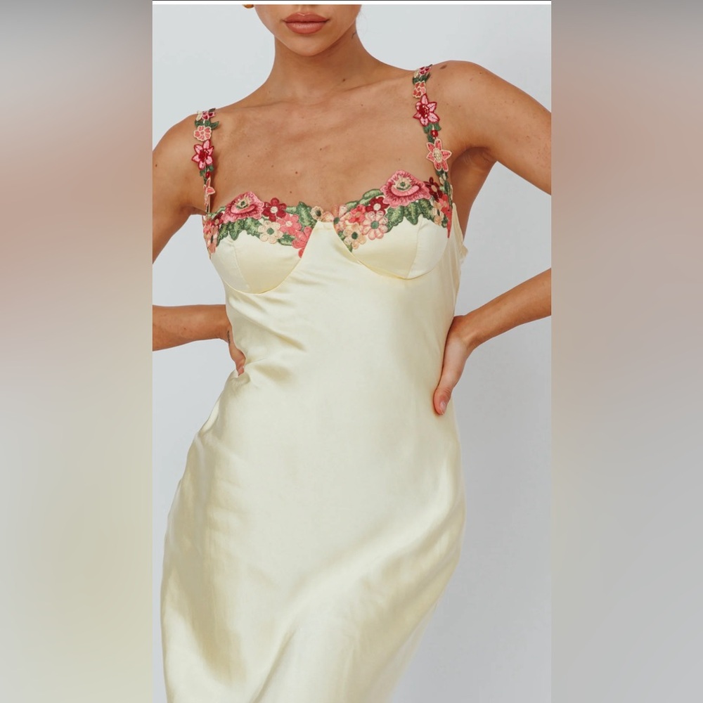 Honey Floral Maxi Dress